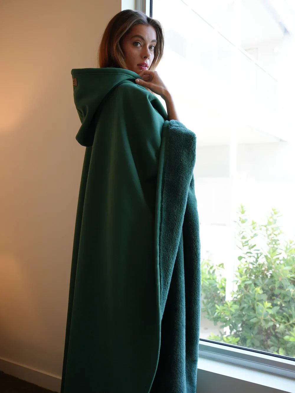 Renza | Luxe Hoodie Blanket